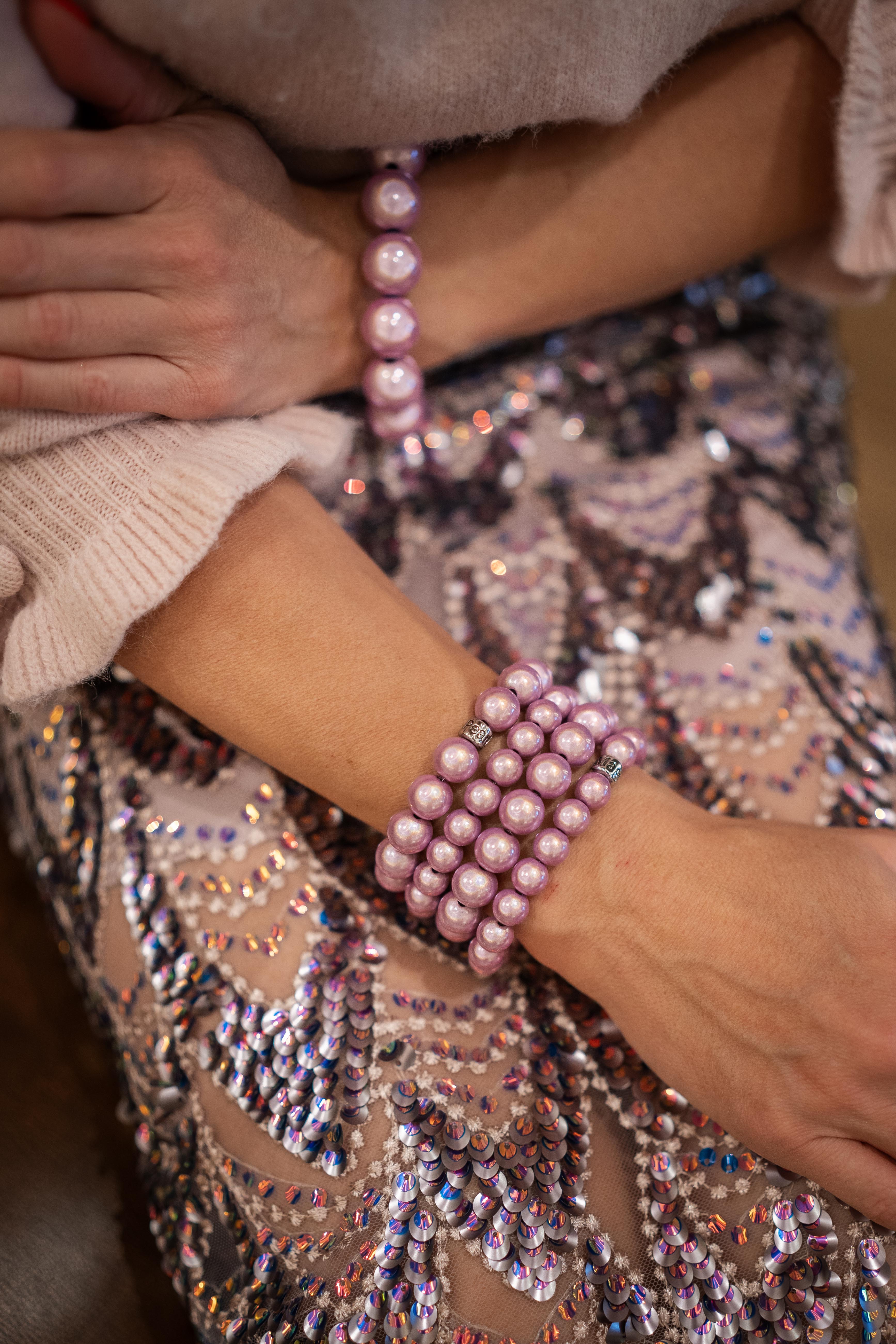 Perlenarmband Big Flieder