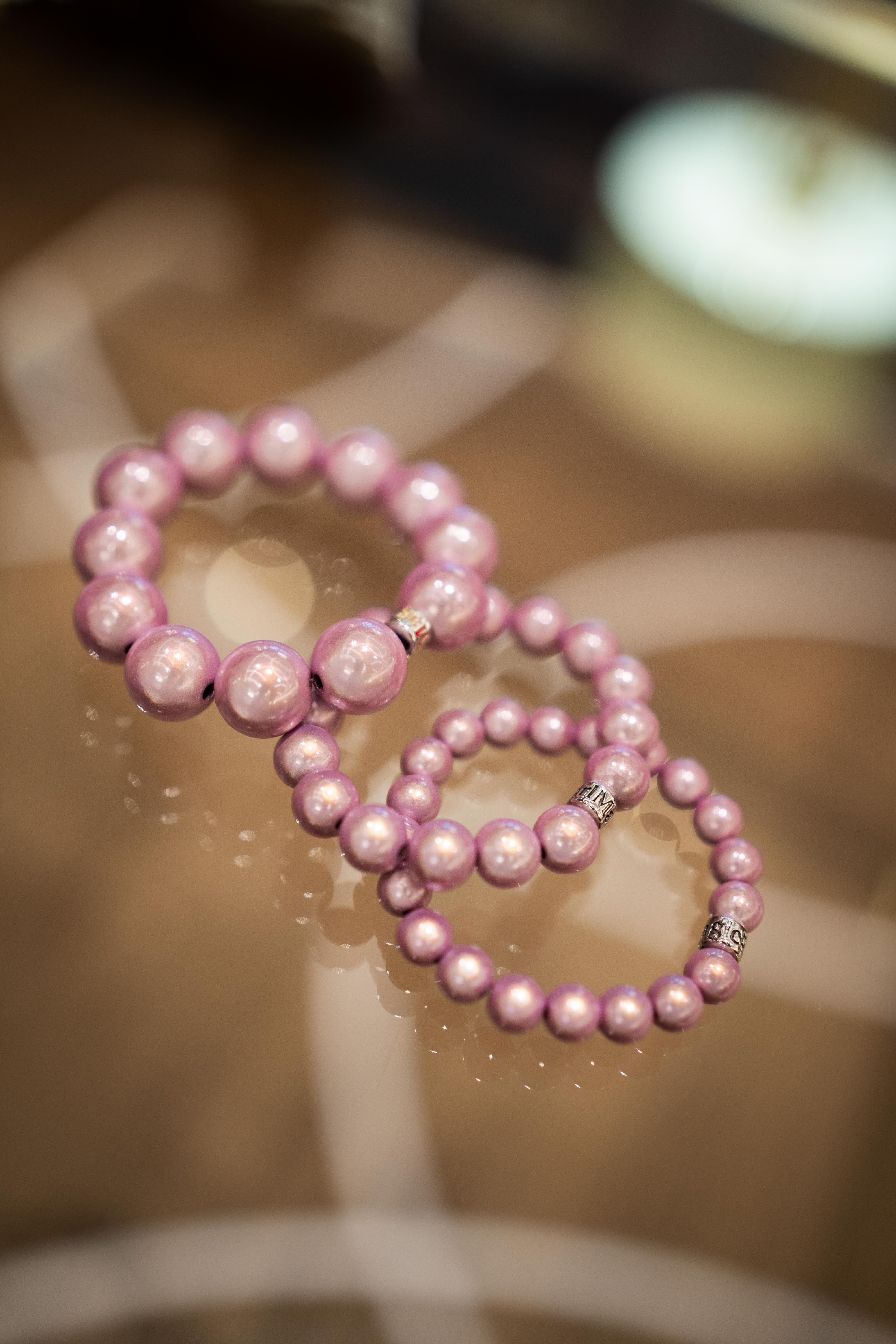 Perlenarmband Big Flieder