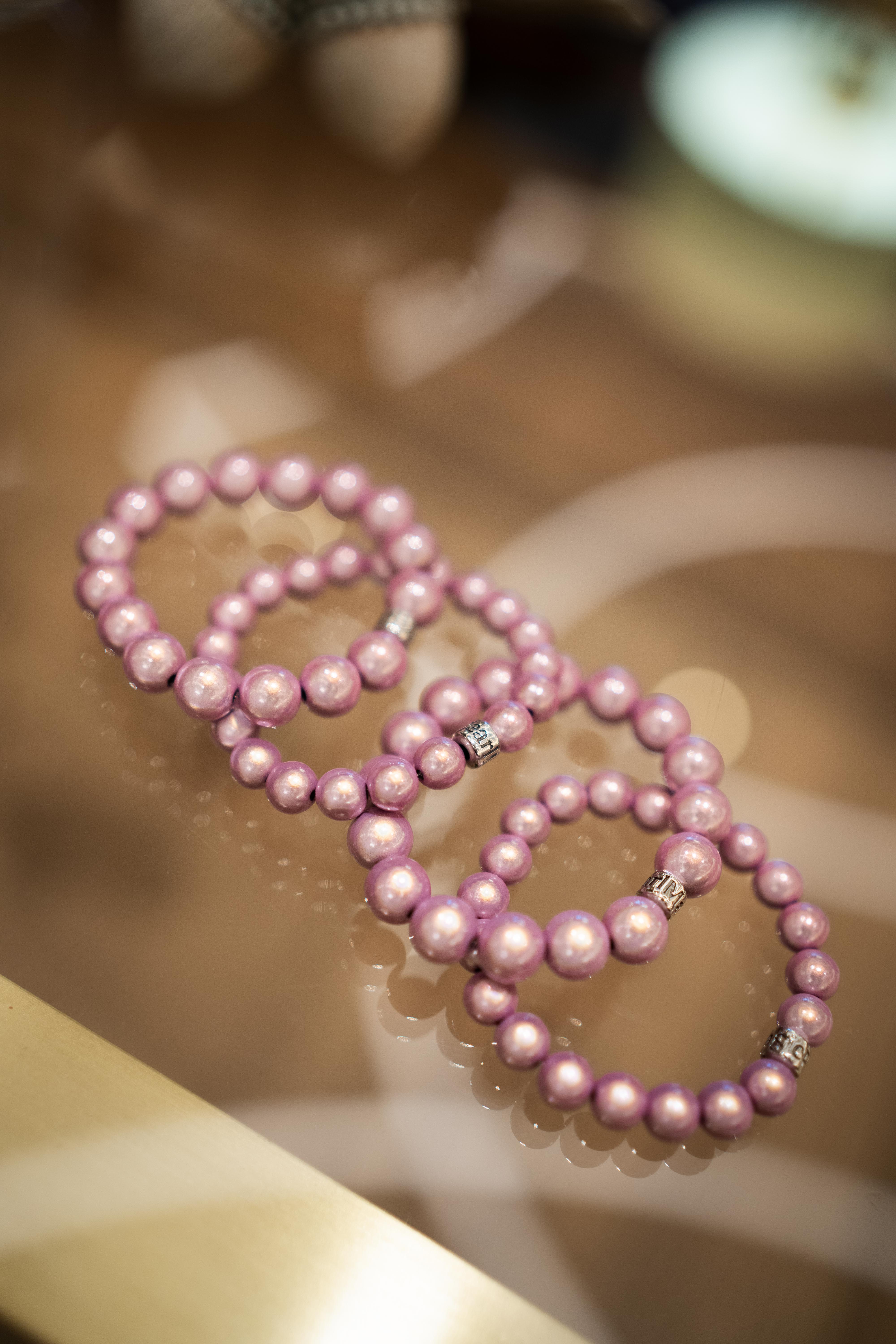 Perlenarmband Big Flieder